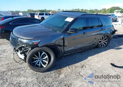 2022 Ford Explorer St-Line z USA, uszkodzony, nr VIN 1FMSK8KH3NGA67593